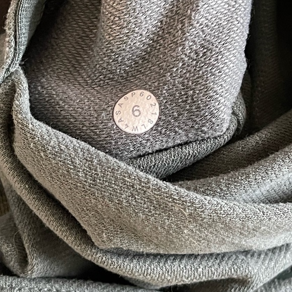 RARE Lululemon Press Pause Jacket - Juniper - Picture 6 of 11